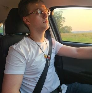 Meet your Posher, Hunter